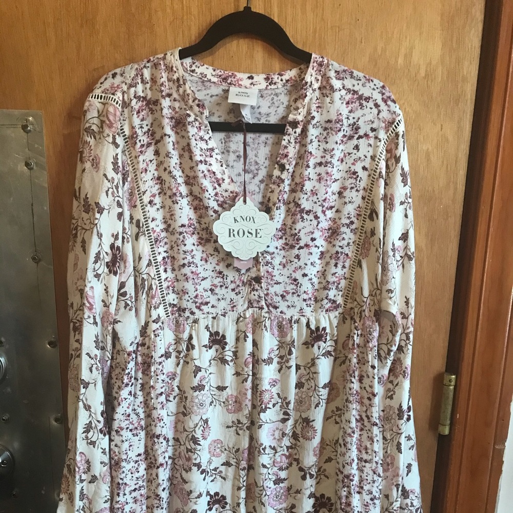 NWT Knox rose cream dress with pink flowers